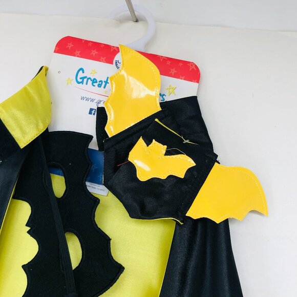New w/Tag-Great Pretenders Batman Costume Set w/ Cape, Mask, Wristbands Size 3-4 - Picture 9 of 16
